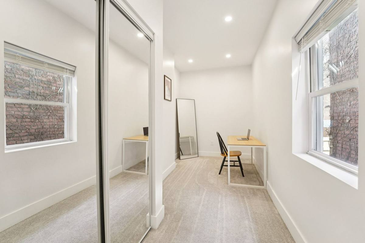 Townhouse for rent at 317 39th St, Pittsburgh, PA 15201