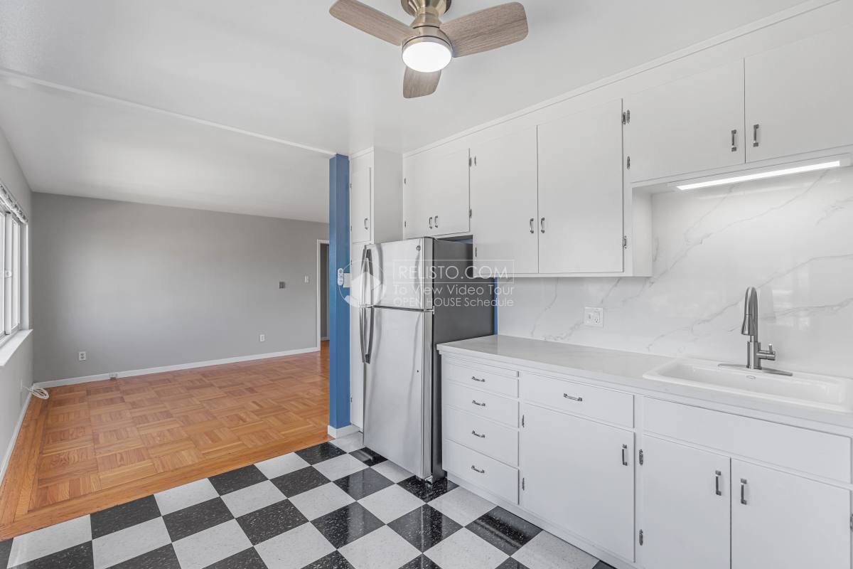 Apartment for rent at 331 Campbell Ave #1, San Francisco, CA 94134
