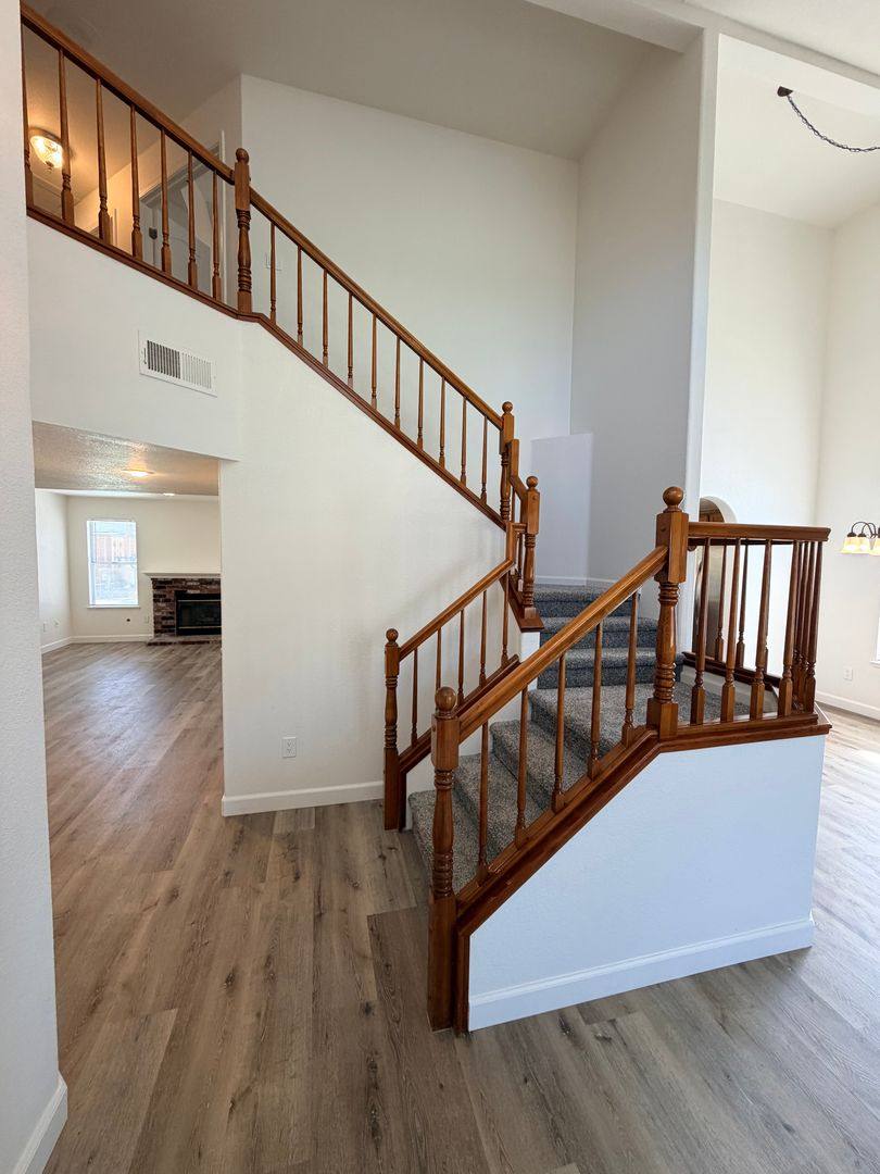 House for rent at 1311 Saint Francis Dr, Los Banos, CA 93635