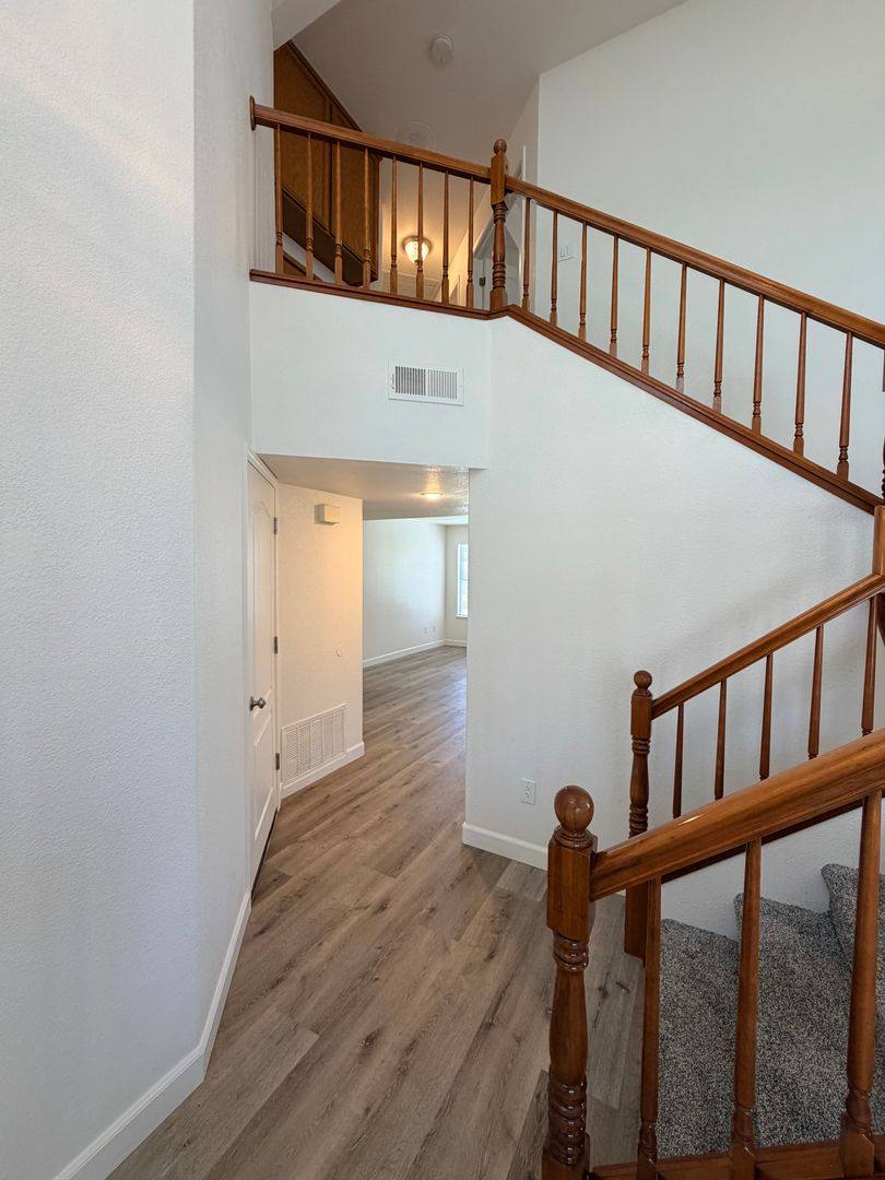 House for rent at 1311 Saint Francis Dr, Los Banos, CA 93635