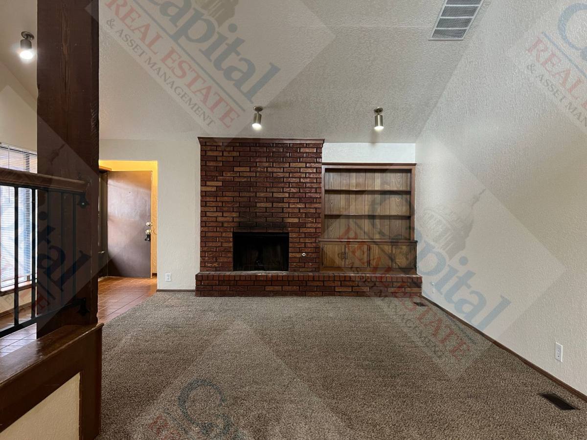 Townhouse for rent at 6717 W Britton Rd, Oklahoma City, OK 73132