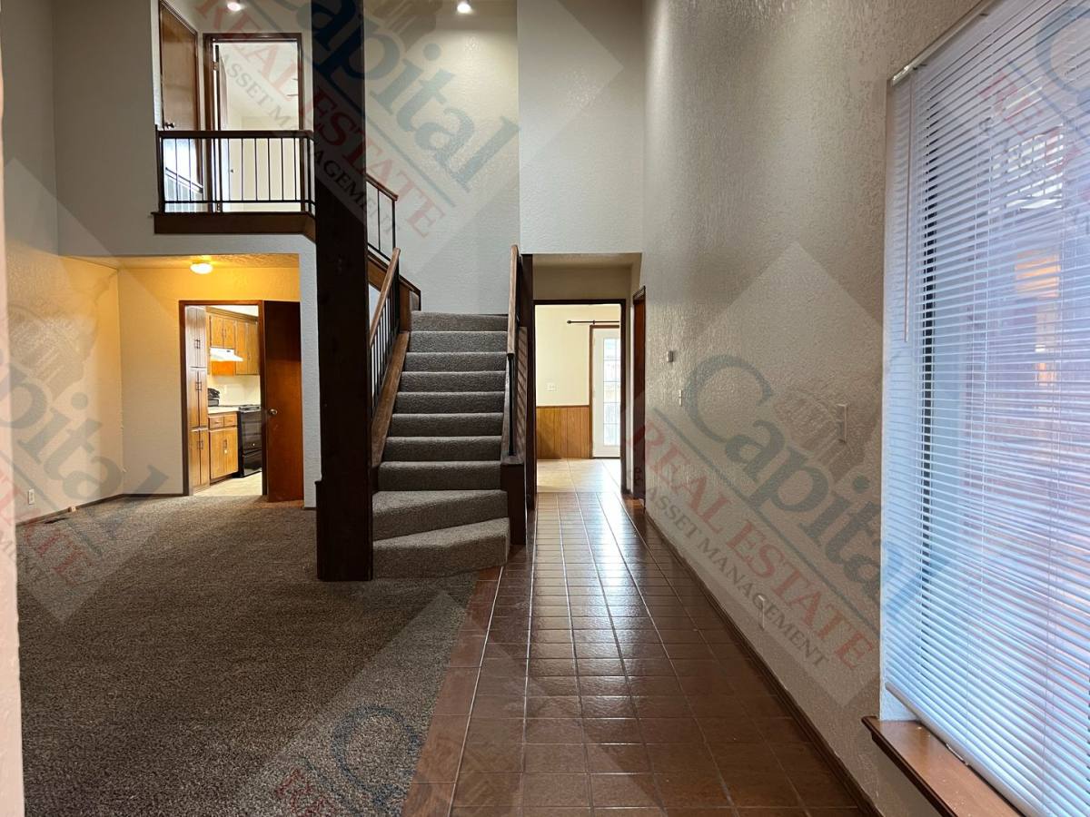 Townhouse for rent at 6717 W Britton Rd, Oklahoma City, OK 73132