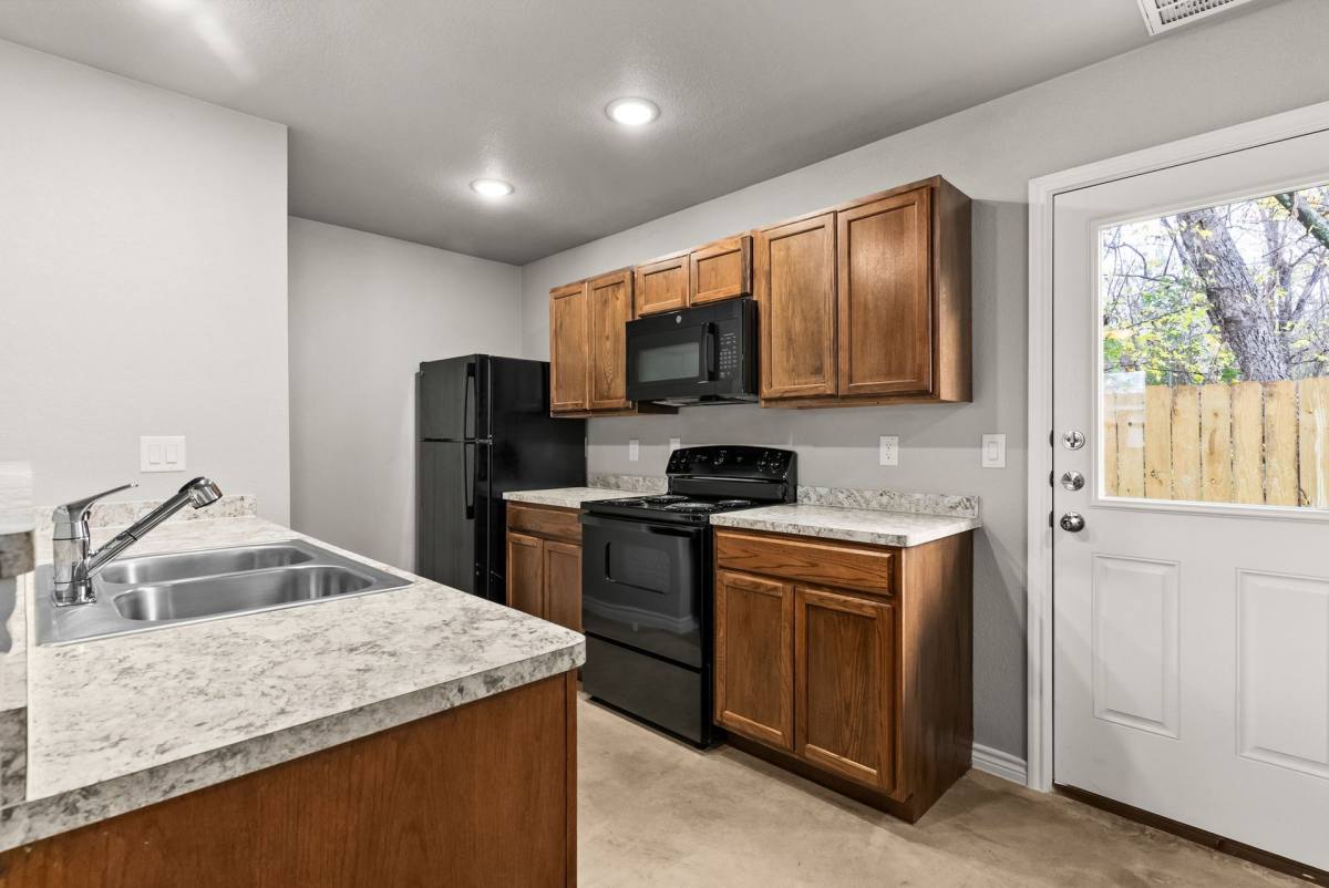 Apartment for rent at 304 Blair St, Killeen, TX 76541