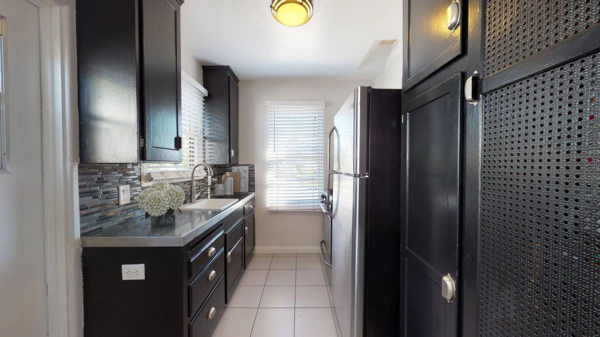 Apartment for rent at 1210-1220 30th St 2982-2994 B, San Diego, CA 92102