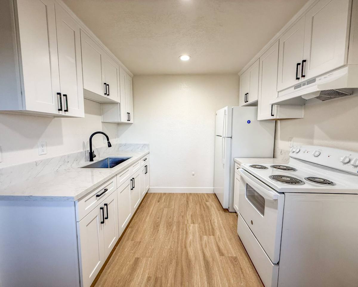 Apartment for rent at 345 E Park Ave, Escondido, CA 92025