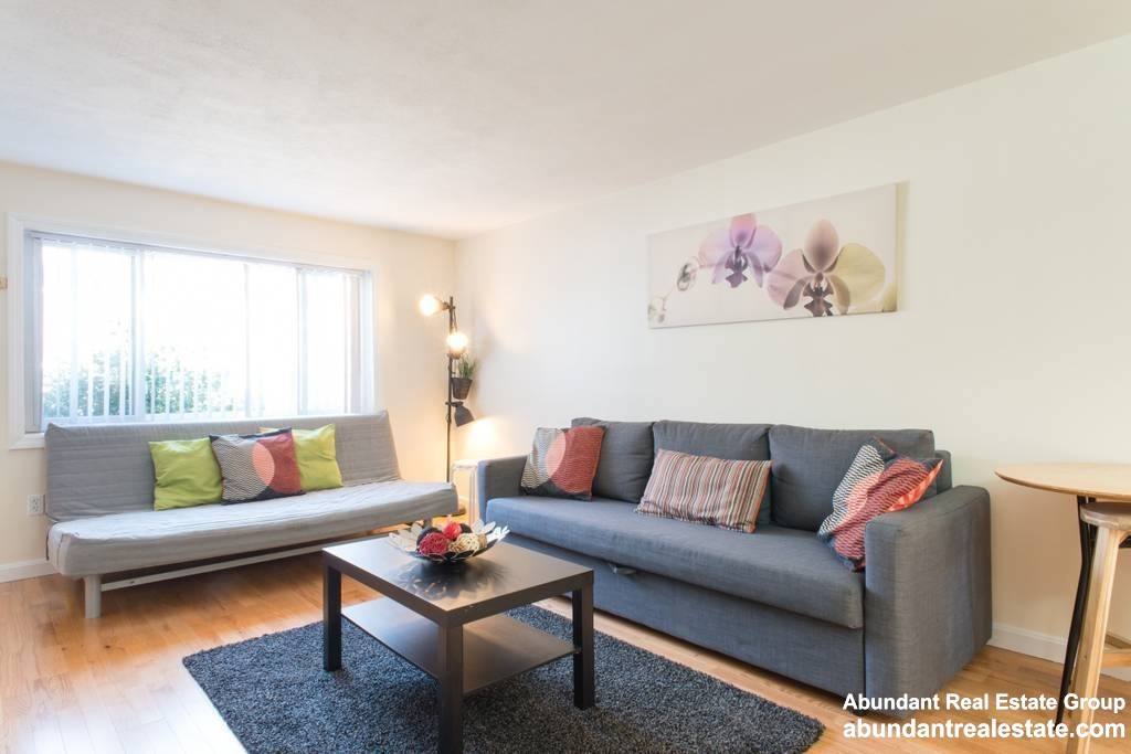 Apartment for rent at 25 Oxford Cr, Belmont, MA 02478