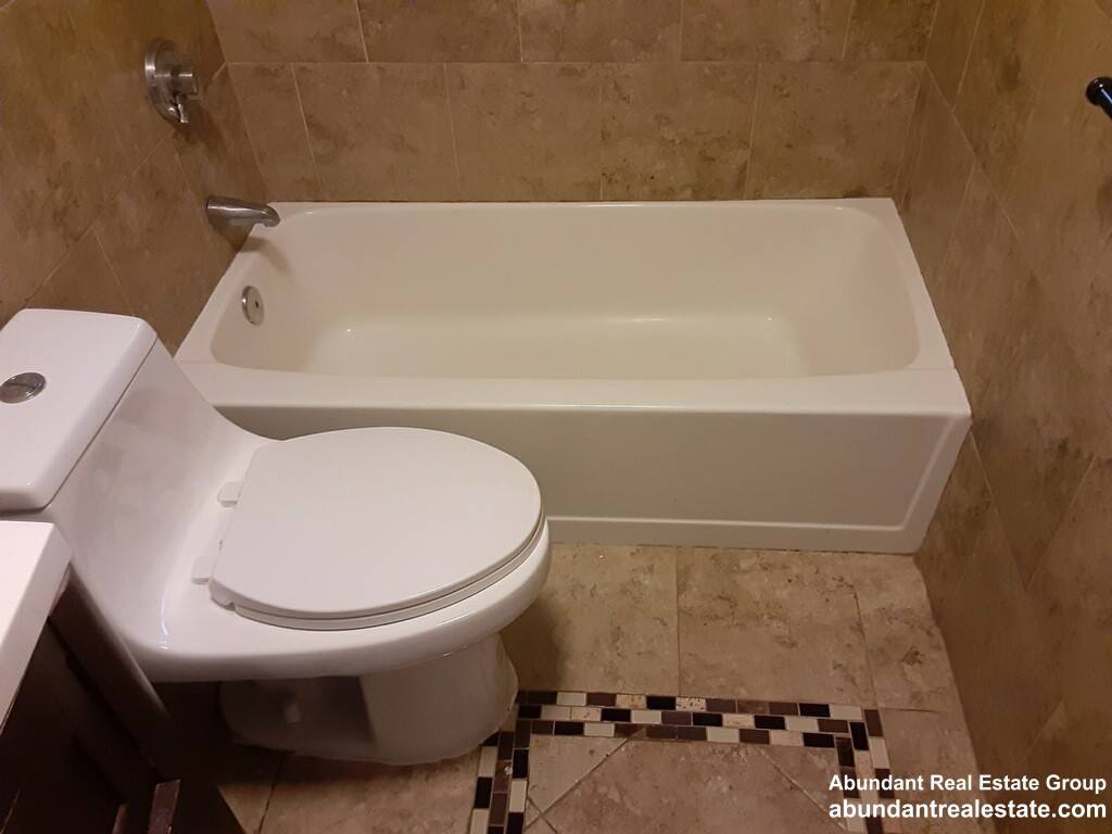 Apartment for rent at 25 Oxford Cr, Belmont, MA 02478