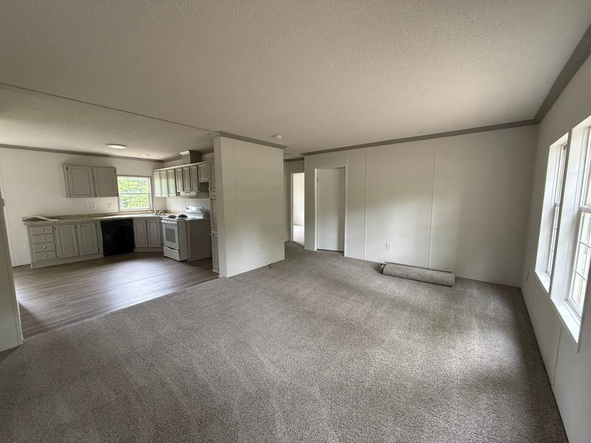 House for rent at 5474 Robinhood Rd, Winston Salem, NC 27106