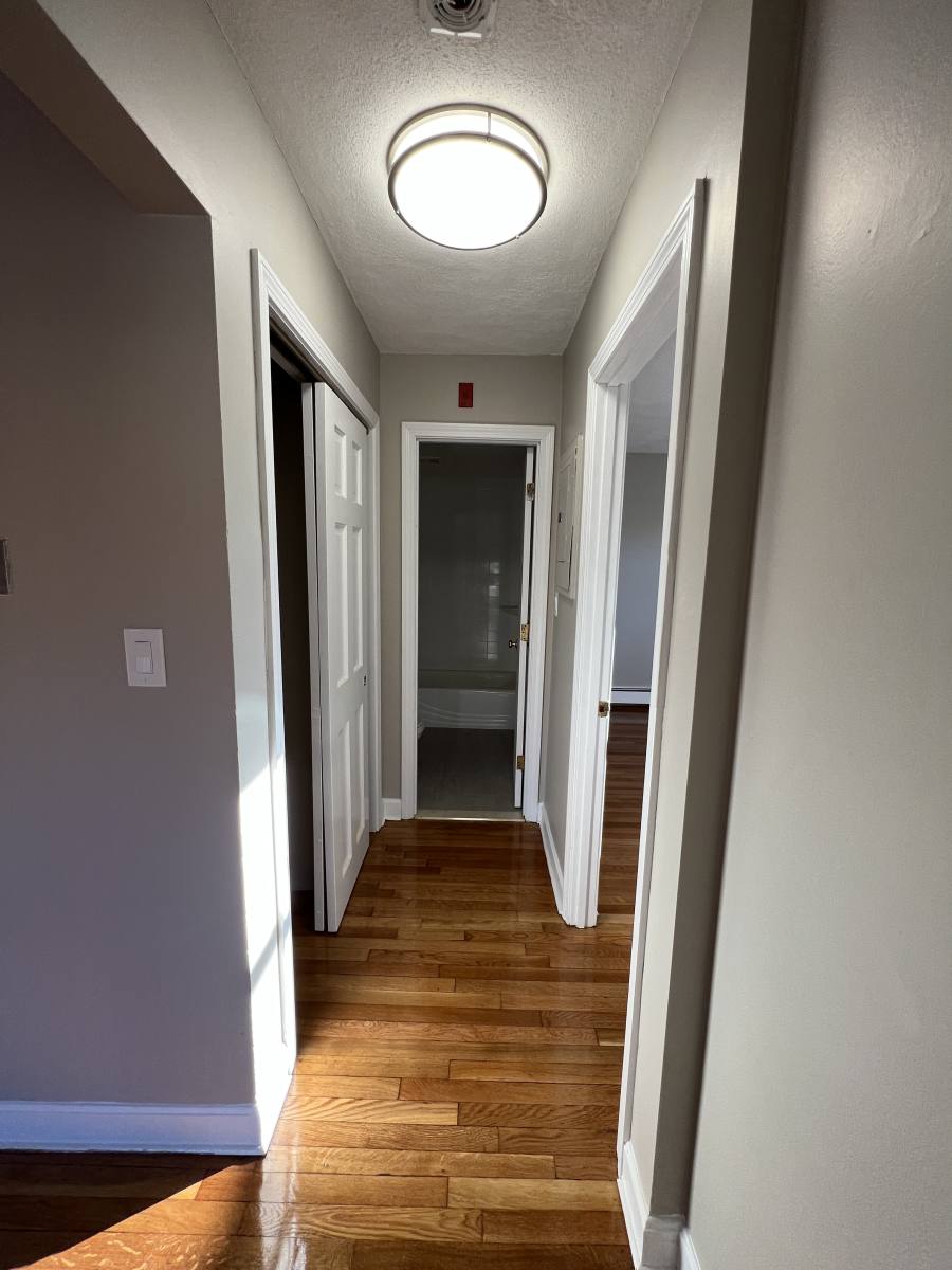 Apartment for rent at 268 Grove St #10D, Auburndale, MA 02466