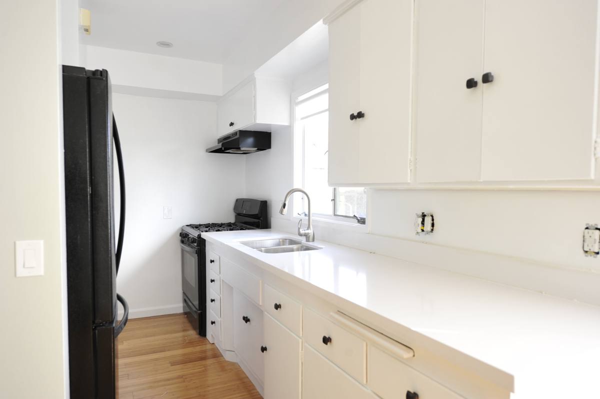 Apartment for rent at 925 Manzanita St, Los Angeles, CA 90029