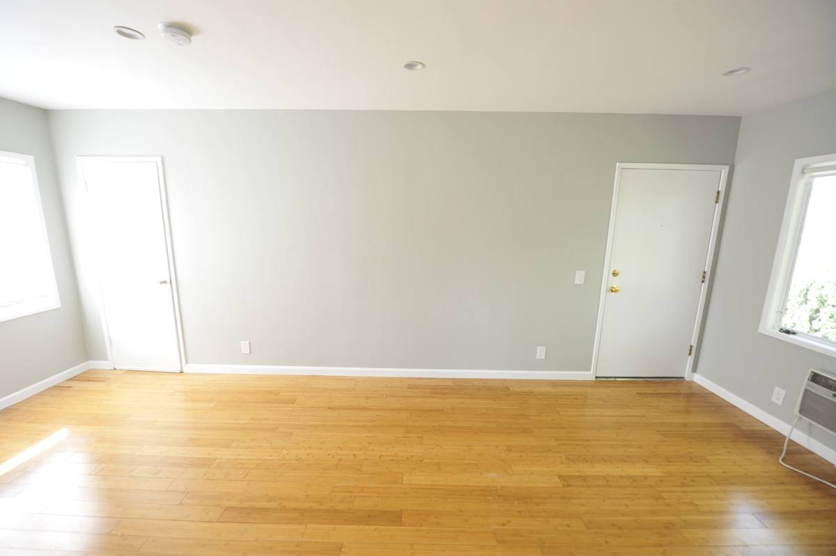Apartment for rent at 925 Manzanita St, Los Angeles, CA 90029