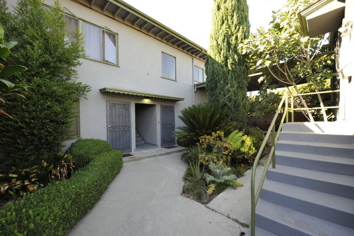 Apartment for rent at 925 Manzanita St, Los Angeles, CA 90029