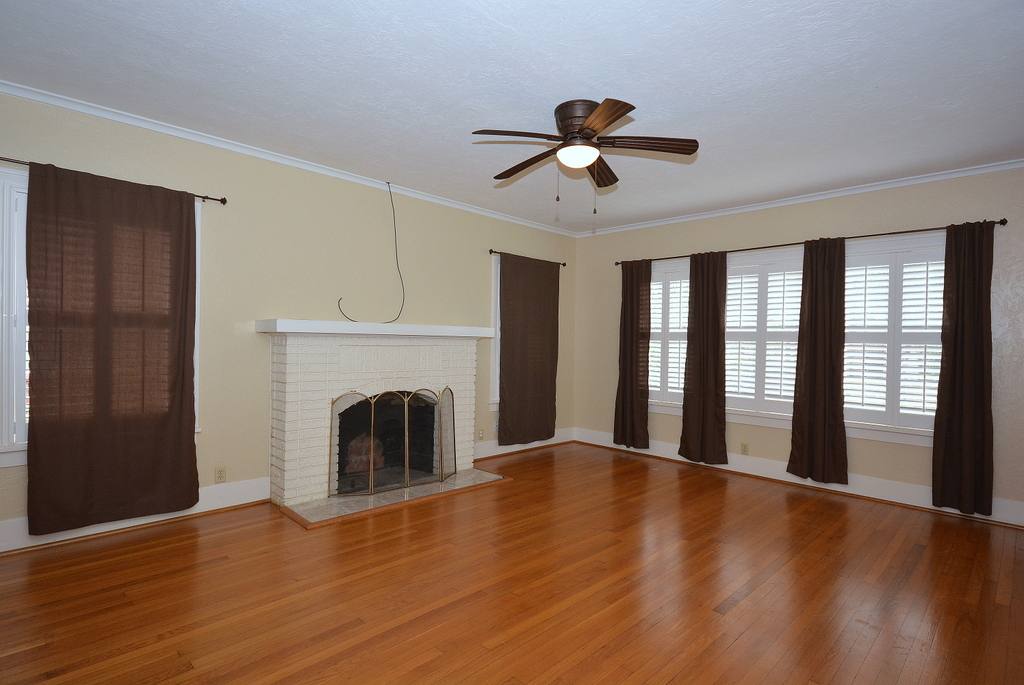 House for rent at 3027 Amherst, Houston, TX 77005