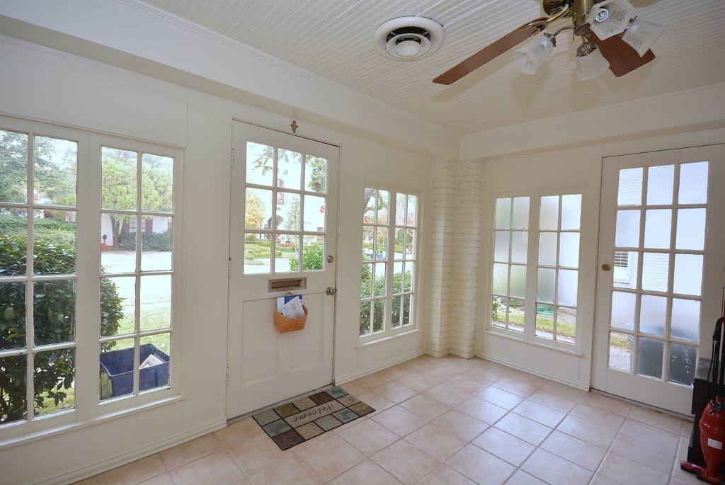 House for rent at 3027 Amherst, Houston, TX 77005