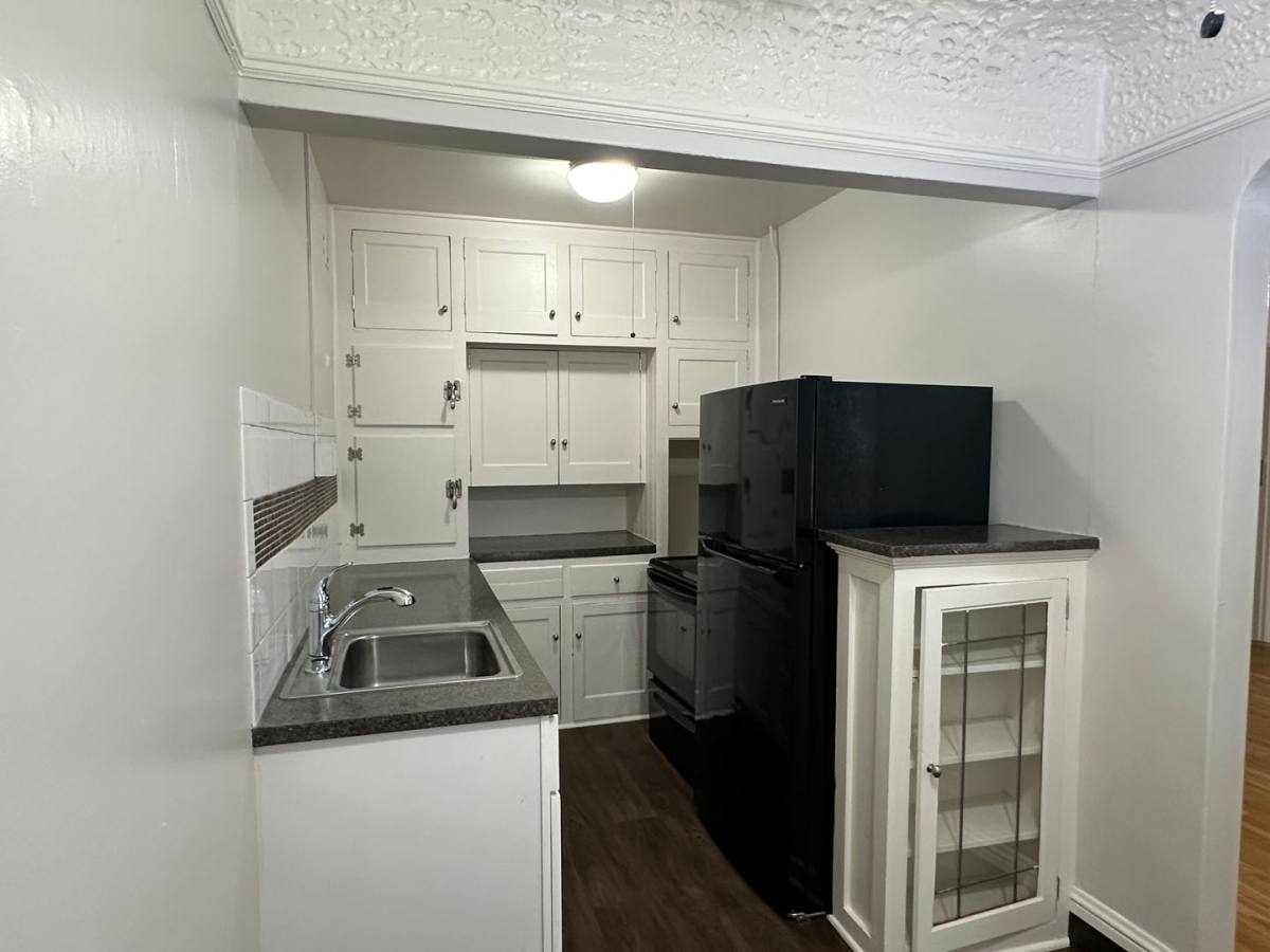 Apartment for rent at 2267 NW Glisan St, Portland, OR 97210