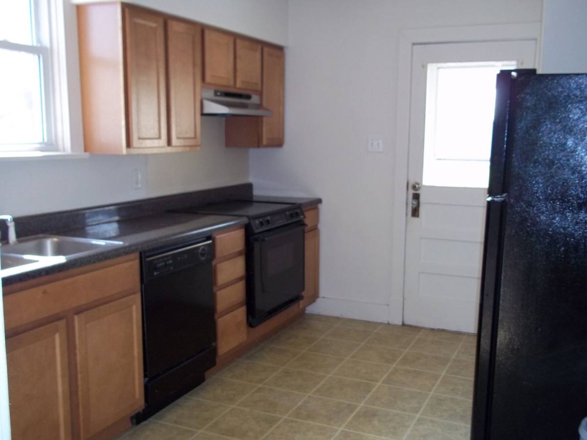 House for rent at 2004 E Fifth St, Washington, MO 63090