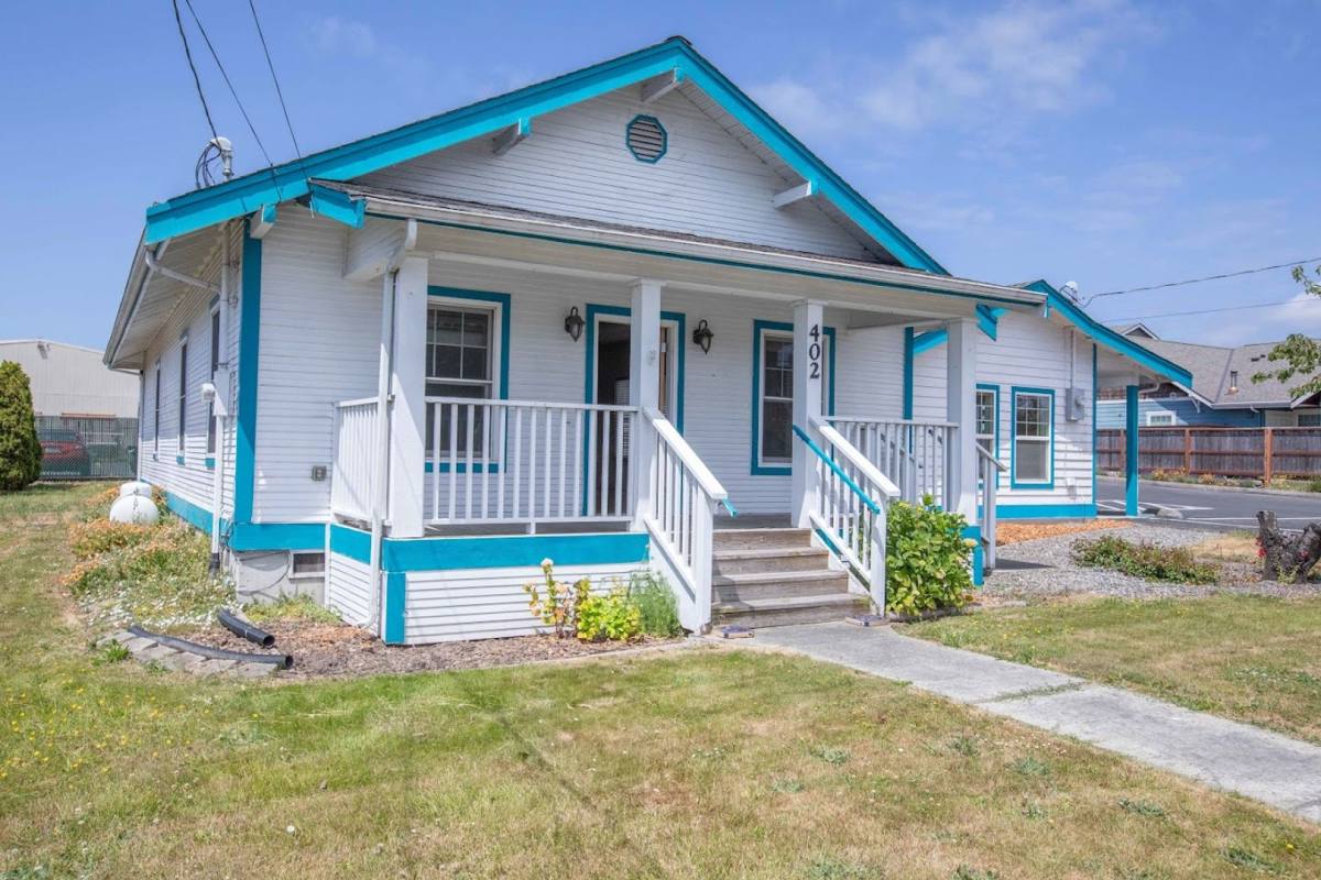 House for rent at 402 S Main St, Coupeville, WA 98239