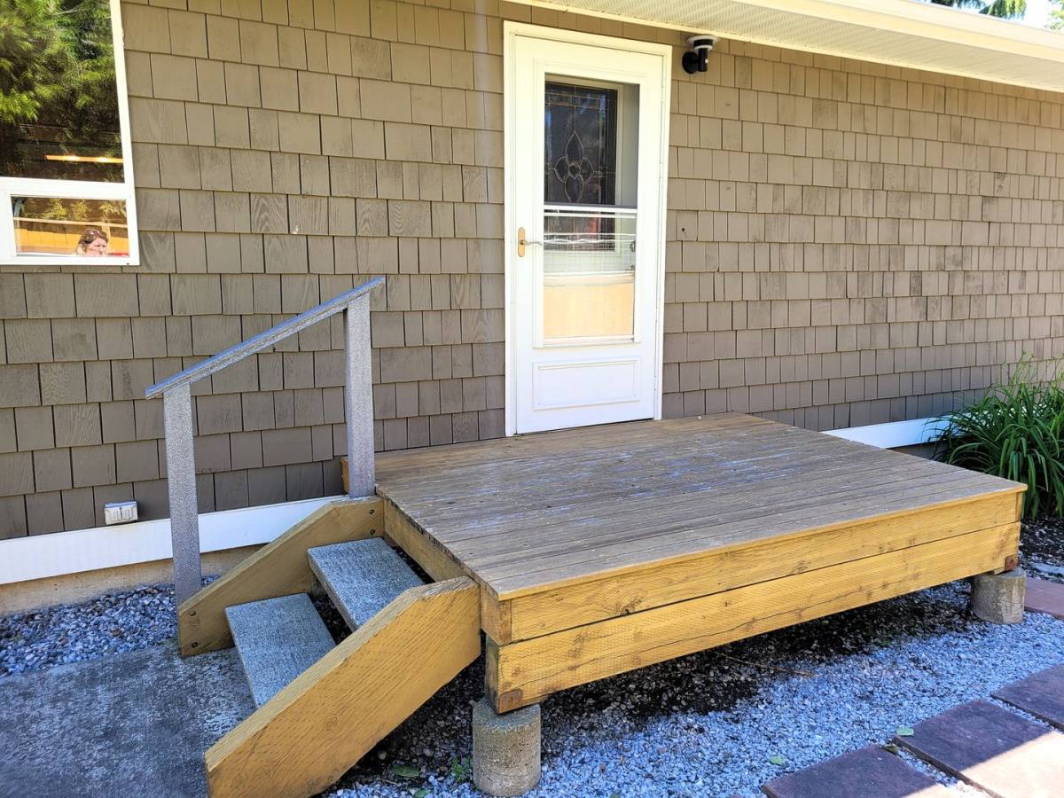 House for rent at 625 1 2 Marine Dr, Bellingham, WA 98225