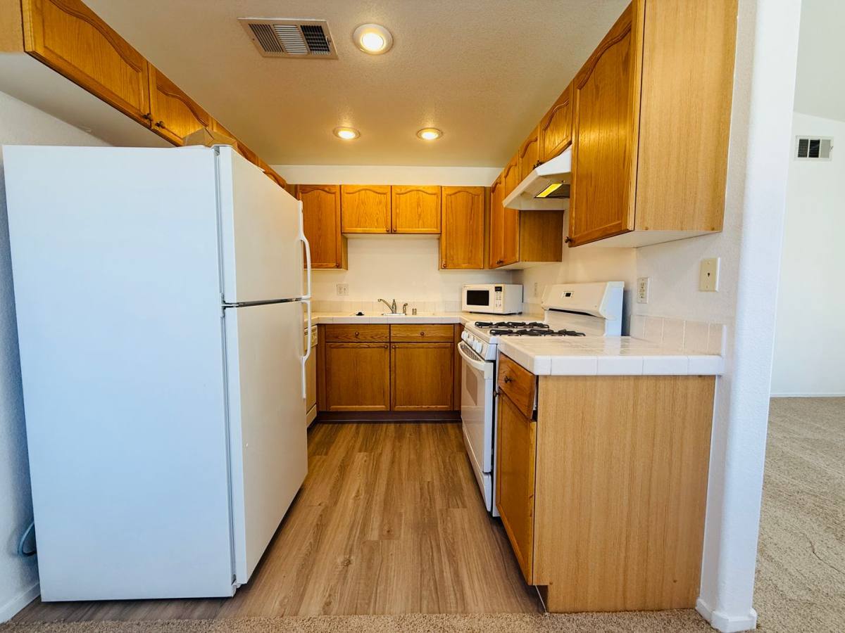 Condo for rent at 352 Pine Haven St, Las Vegas, NV 89144