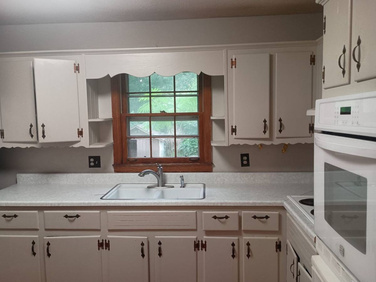 House for rent at 1986 Bells Ferry Rd, Marietta, GA 30066