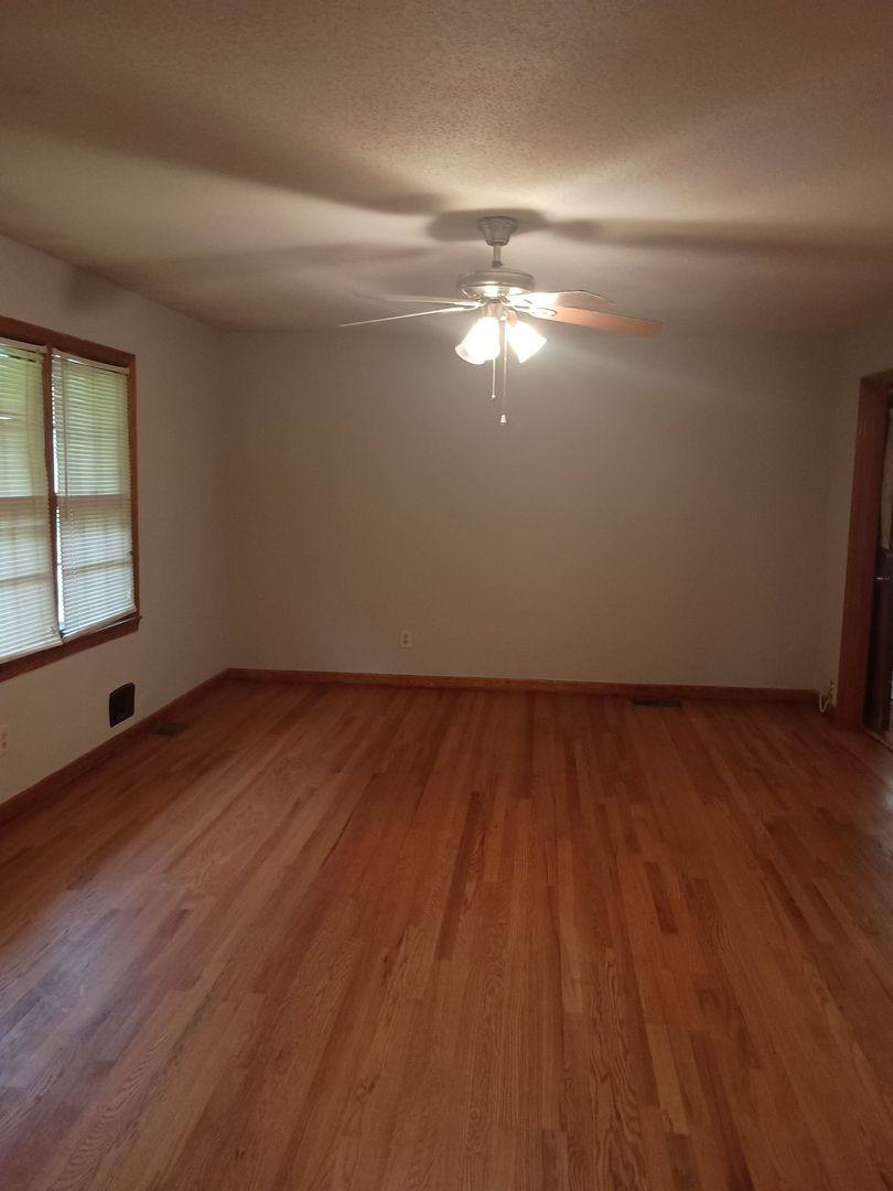 House for rent at 1986 Bells Ferry Rd, Marietta, GA 30066