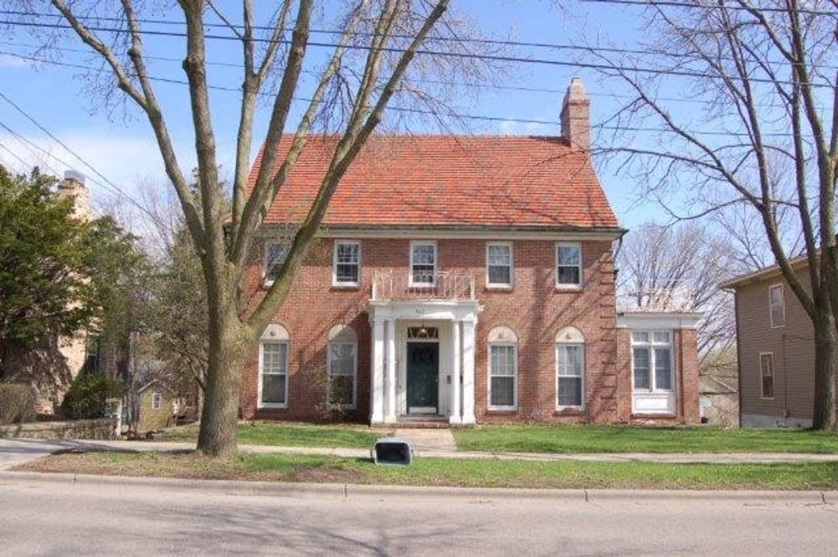 Apartment for rent at 637 E Gorham St, Madison, WI 53703