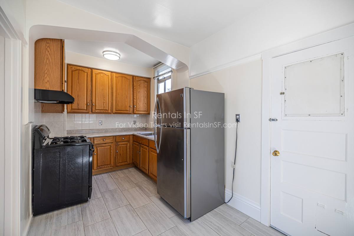 Apartment for rent at 2925 Van Ness Ave #9, San Francisco, CA 94109