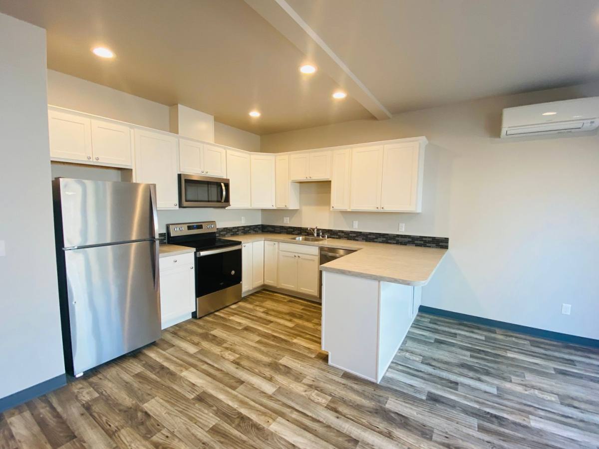 Apartment for rent at 701-707 Peterson Rd, Burlington, WA 98233