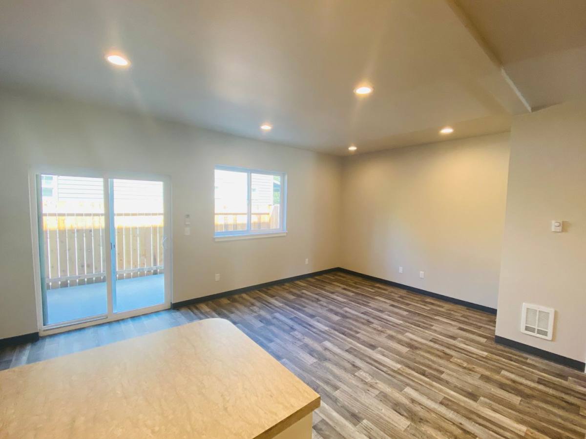 Apartment for rent at 701-707 Peterson Rd, Burlington, WA 98233