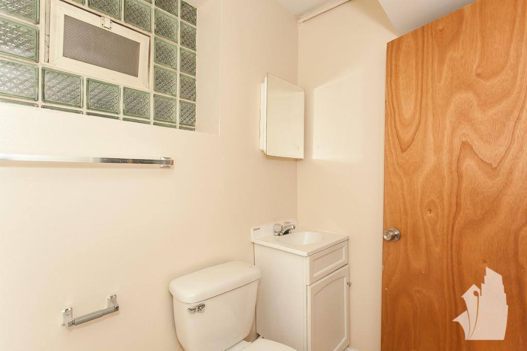 Apartment for rent at 2876 N Clark #3, Chicago, IL 60614