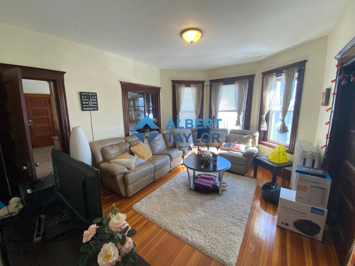 Apartment for rent at 7 Hillside St #2, Roxbury Crossing, MA 02120
