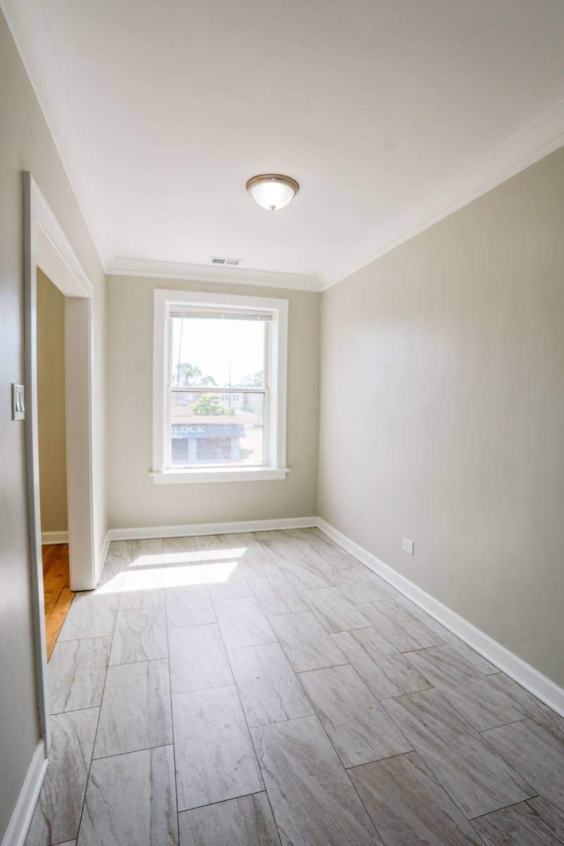 Apartment for rent at 3022 N Cicero #1S, Chicago, IL 60641
