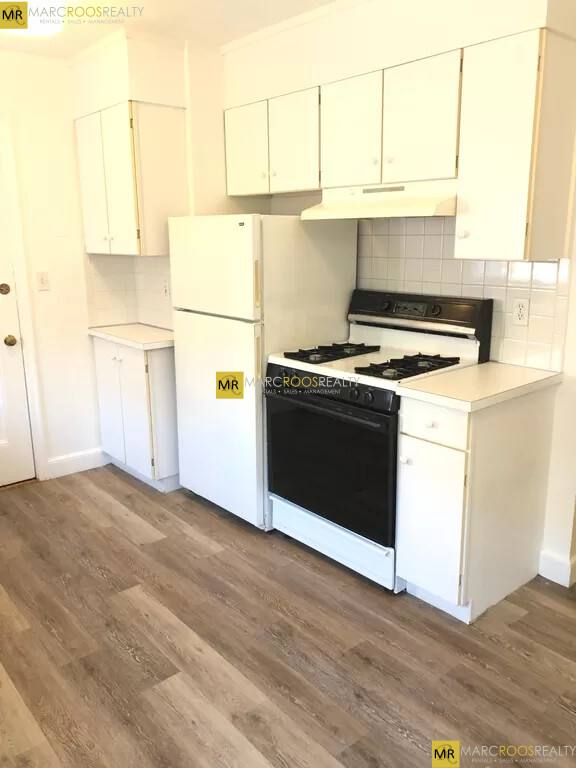 Apartment for rent at 483 Centre St #2, Auburndale, MA 02466