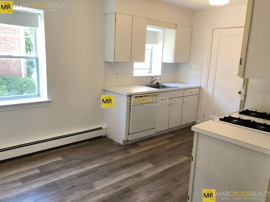 Apartment for rent at 483 Centre St #2, Auburndale, MA 02466