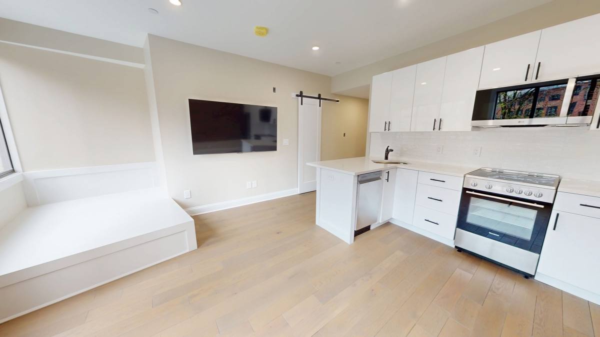 Apartment for rent at 31-35 India St #204, Boston, MA 02110