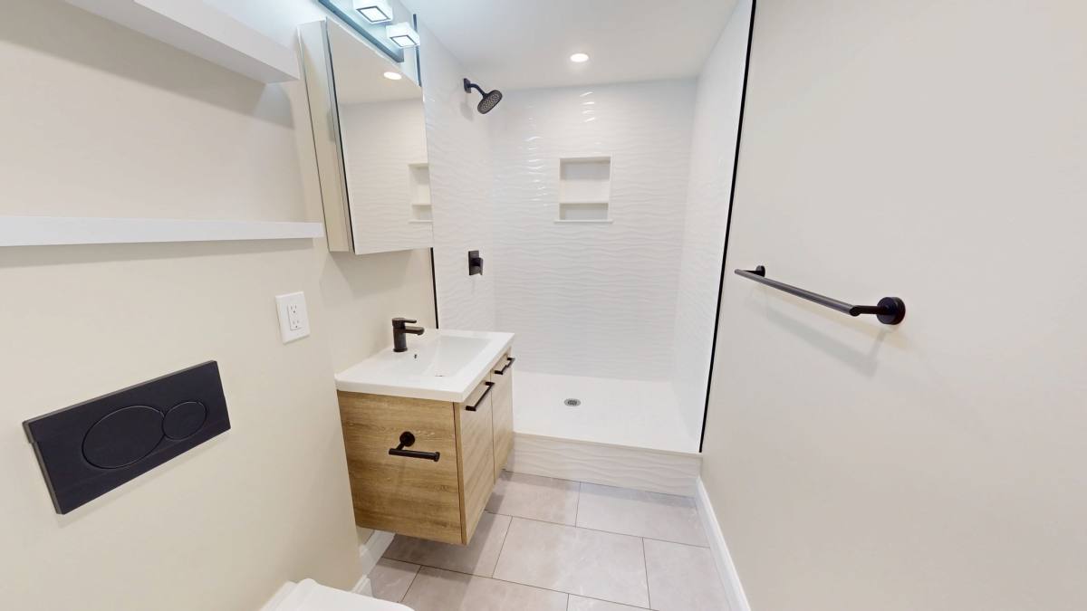 Apartment for rent at 31-35 India St #204, Boston, MA 02110