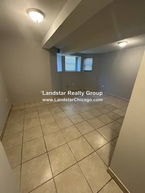 Apartment for rent at 2300 S Ridgeway Ave #1S, Chicago, IL 60623