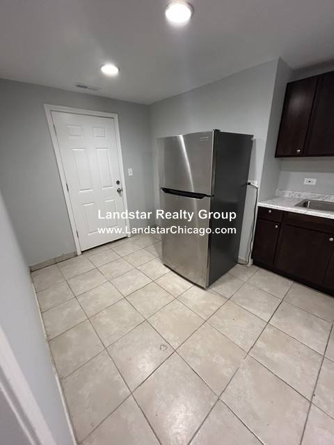 Apartment for rent at 2300 S Ridgeway Ave #1S, Chicago, IL 60623