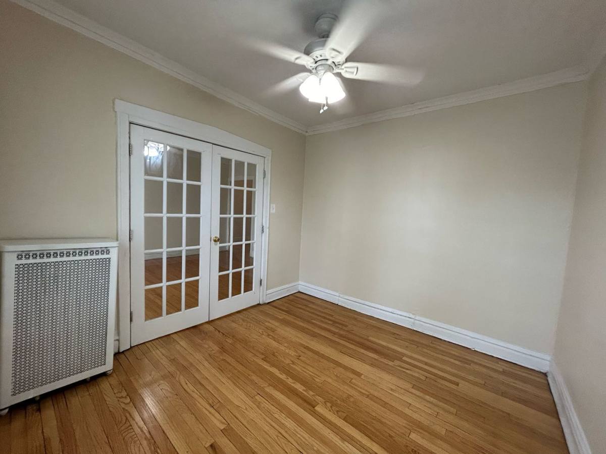 Apartment for rent at 3902 W Argyle #1A, Chicago, IL 60625