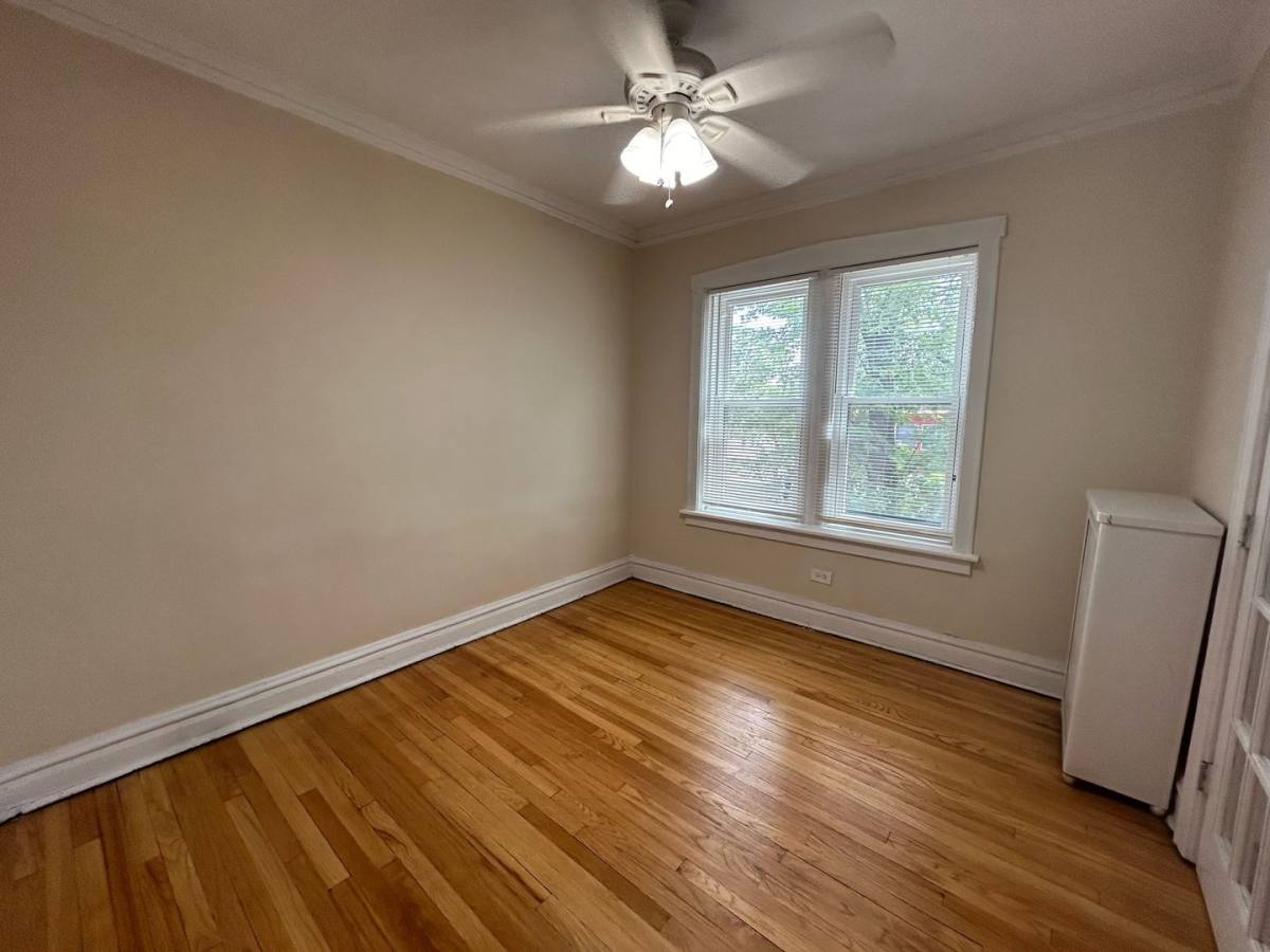 Apartment for rent at 3902 W Argyle #1A, Chicago, IL 60625