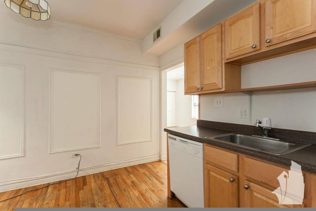 Apartment for rent at 3527 N Broadway #2E, Chicago, IL 60657