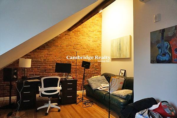 Apartment for rent at 164 Broadway #3T, Somerville, MA 02145