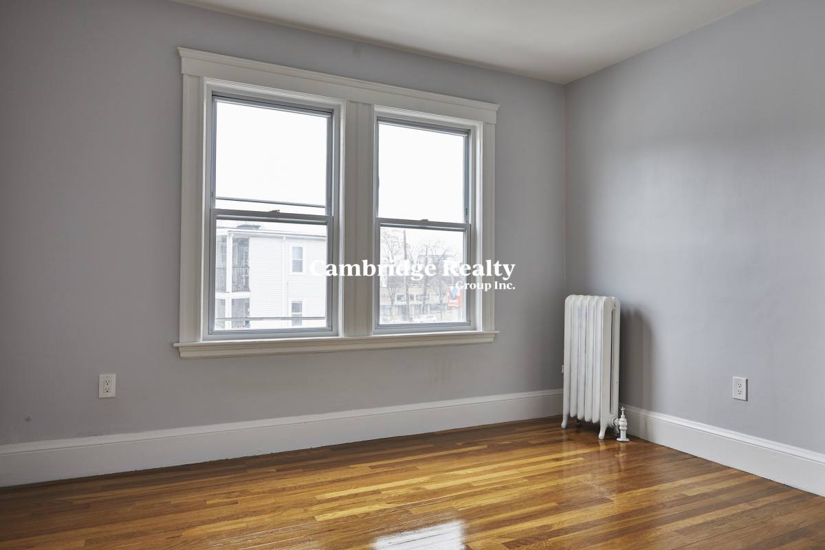 Apartment for rent at 52 Mansfield St #T, Somerville, MA 02143