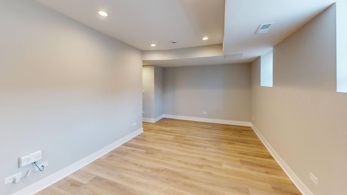 Apartment for rent at 3144 W Fullerton Ave #G, Chicago, IL 60647