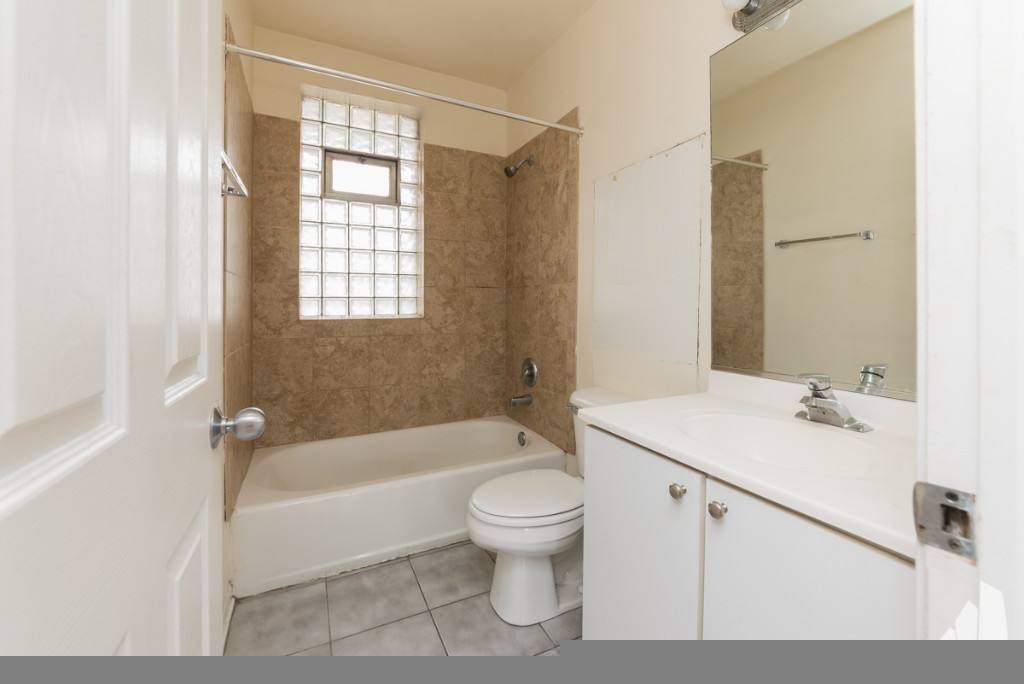 Apartment for rent at 2009 W Cortez St #12, Chicago, IL 60622