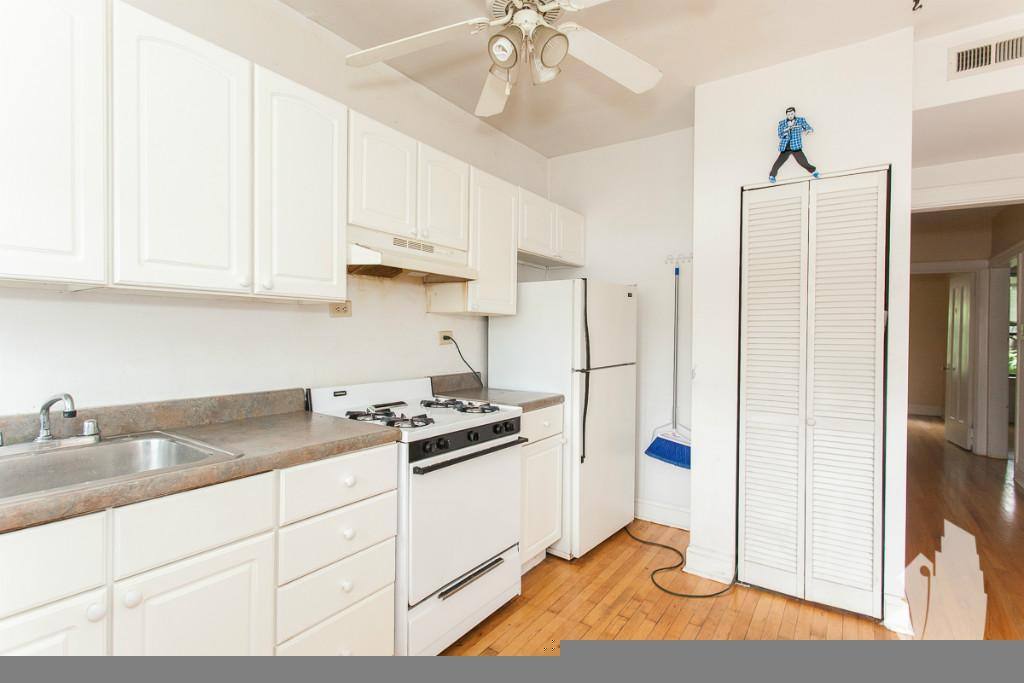 Apartment for rent at 1953 W Winnemac Ave #1, Chicago, IL 60640