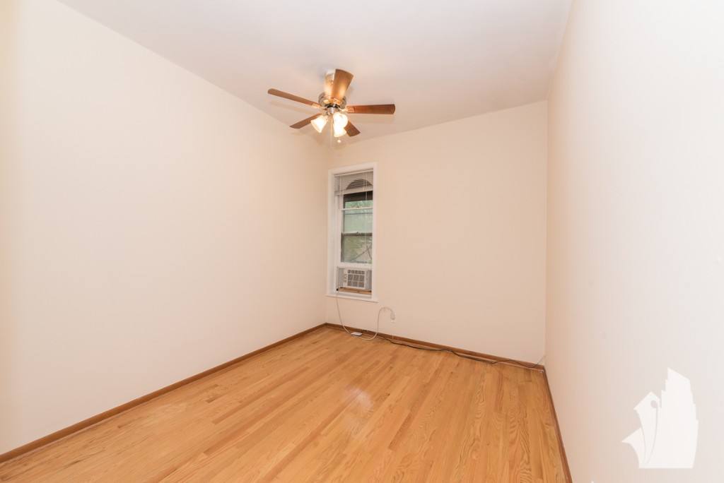 Apartment for rent at 1208 W Wrightwood Ave #3, Chicago, IL 60614
