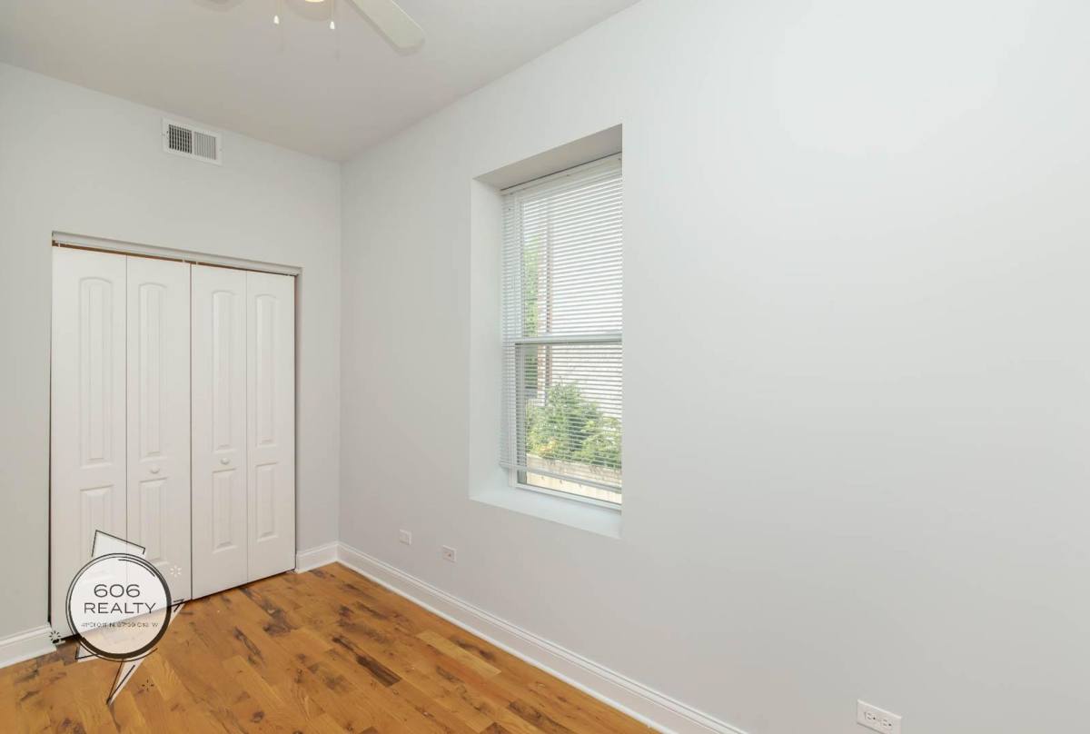 Apartment for rent at 1501 N Talman Ave #1, Chicago, IL 60622