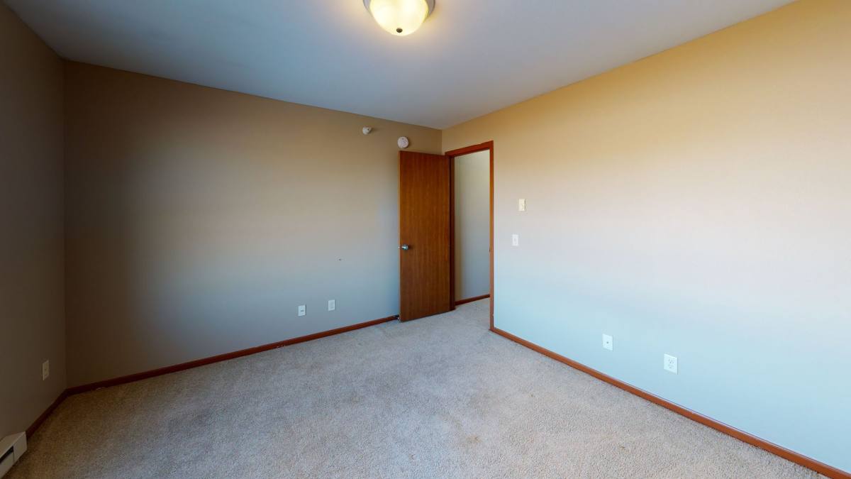 Apartment for rent at 2819 15th Ave NW, Minot, ND 58703
