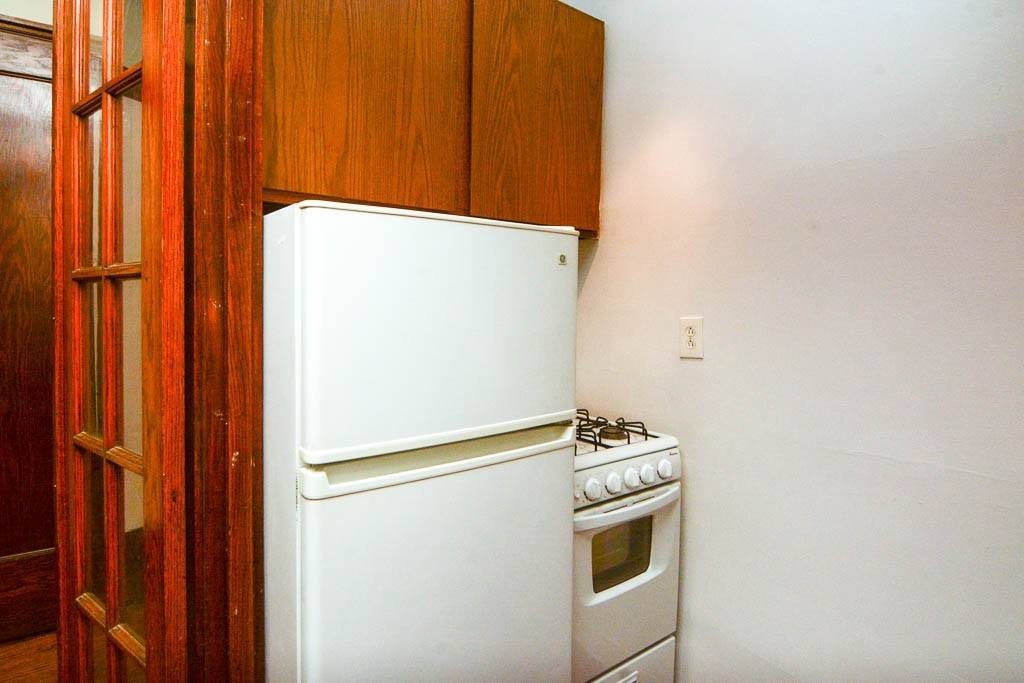 Apartment for rent at 2424 Sawyer #WA8, Chicago, IL 60647